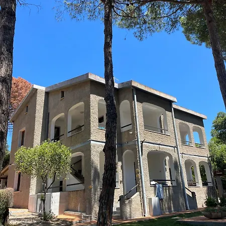 Villagio 3* Solanas (Cagliari)