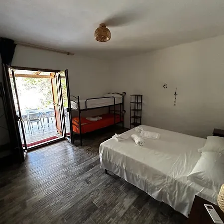 Villagio Πανσιόν Solanas (Cagliari)